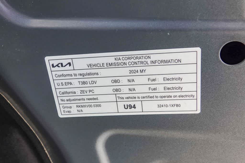 Thumbnail: 2024 Kia EV9 - 26