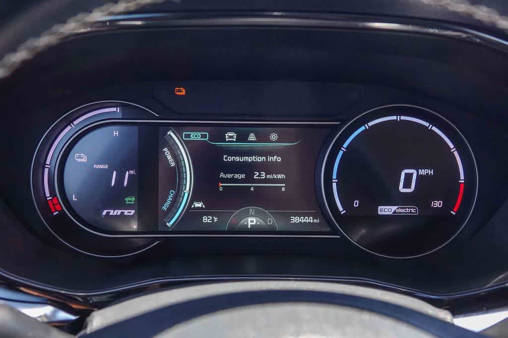 Thumbnail: 2022 Kia Niro - 23
