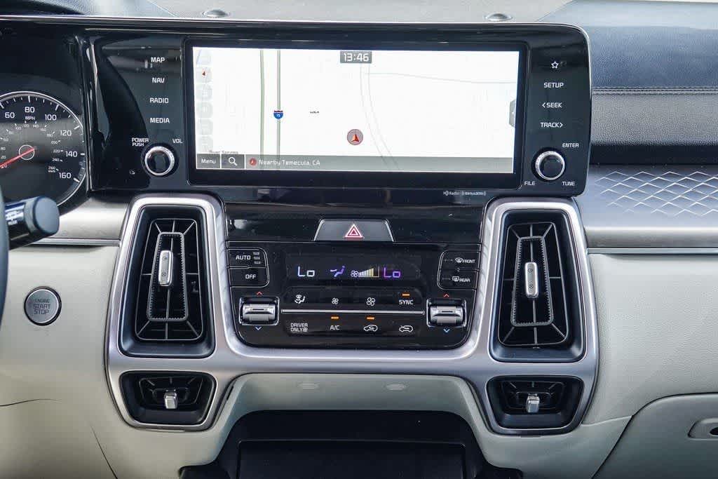 Thumbnail: 2023 Kia Sorento - 12