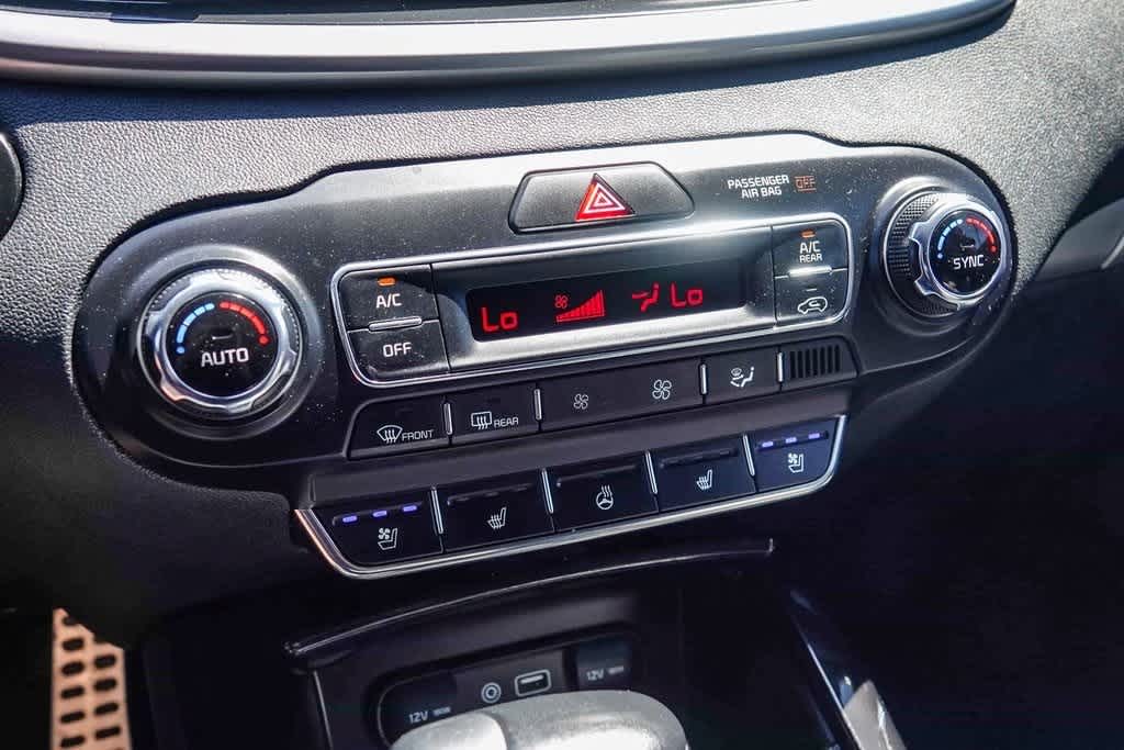 Thumbnail: 2019 Kia Sorento - 20