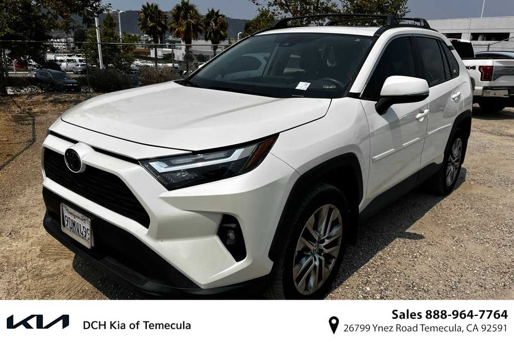 Thumbnail: 2022 Toyota RAV4 - 1