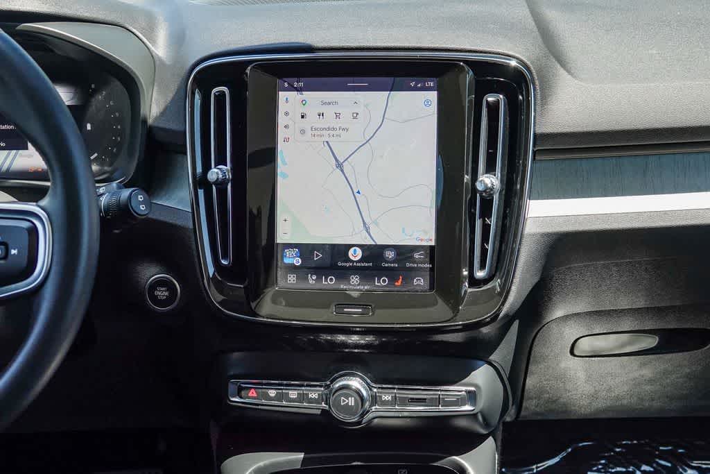 Thumbnail: 2024 Volvo XC40 - 11