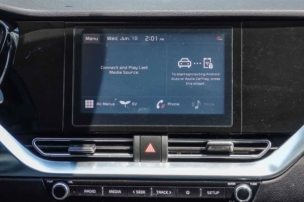 Thumbnail: 2022 Kia Niro - 13