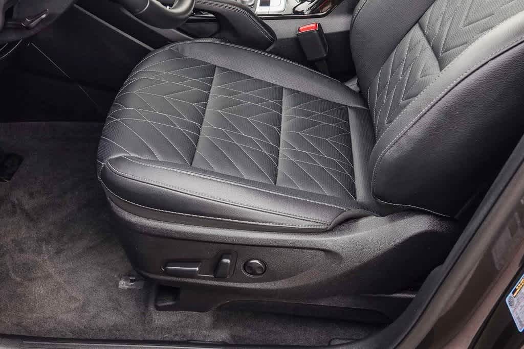 Thumbnail: 2025 Kia Telluride - 21