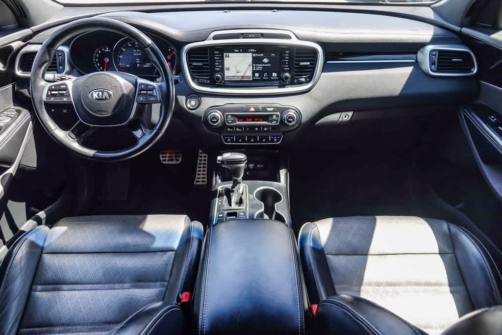 Thumbnail: 2019 Kia Sorento - 11