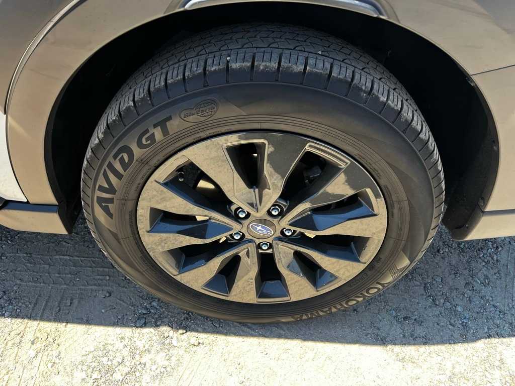 Thumbnail: 2023 Subaru Outback - 9