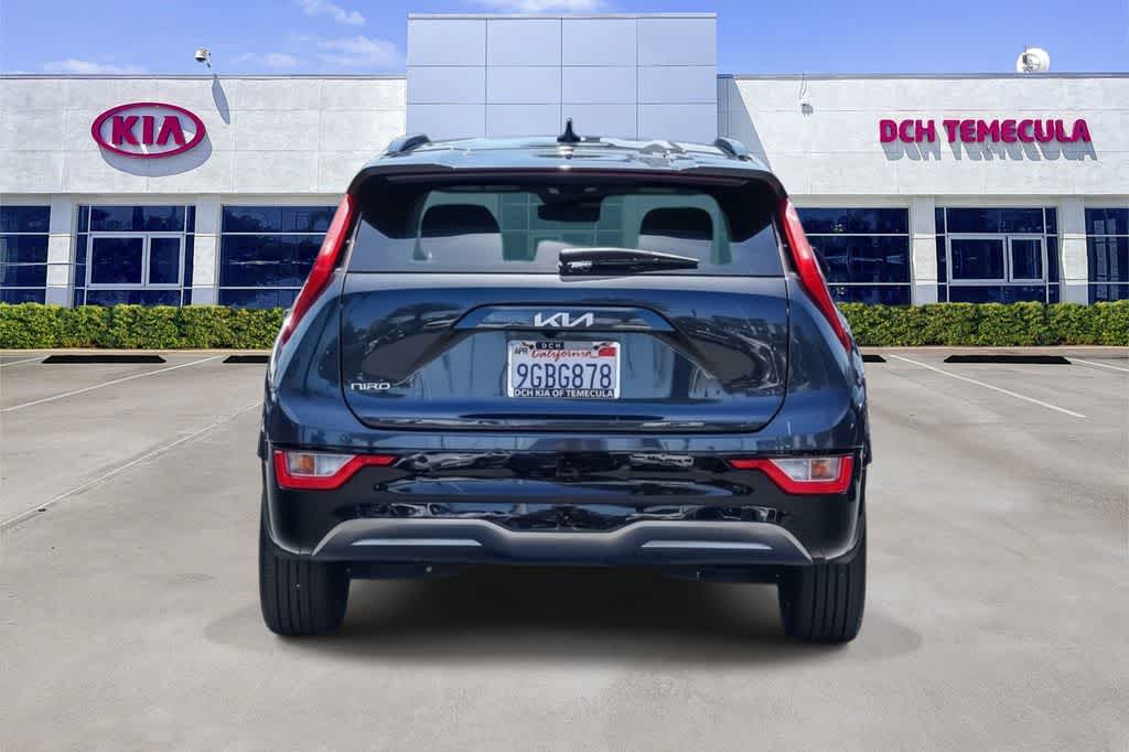 Thumbnail: 2023 Kia Niro - 5