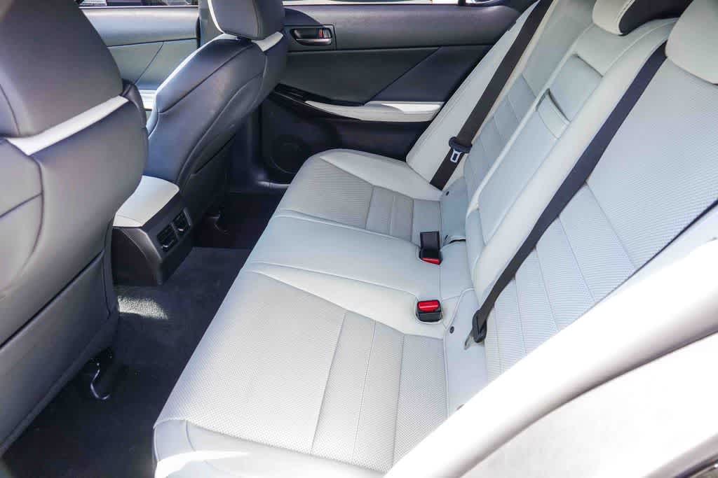 Thumbnail: 2023 Lexus IS - 17