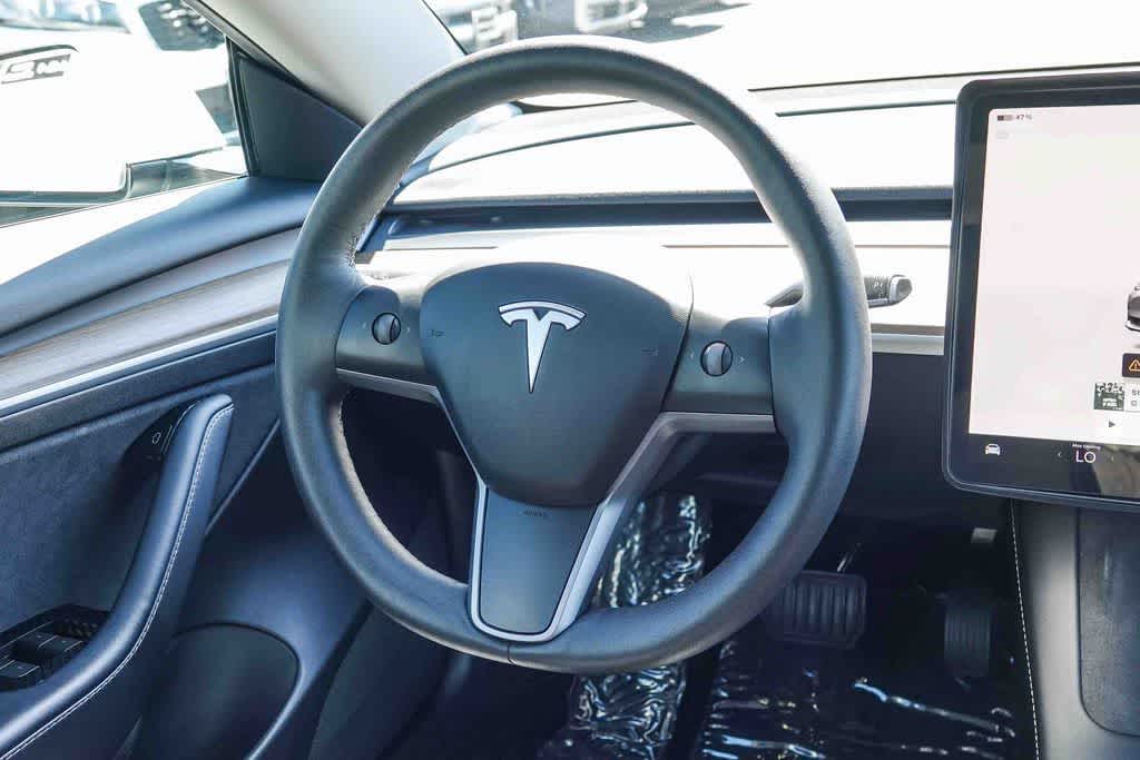 Thumbnail: 2022 Tesla Model 3 - 13