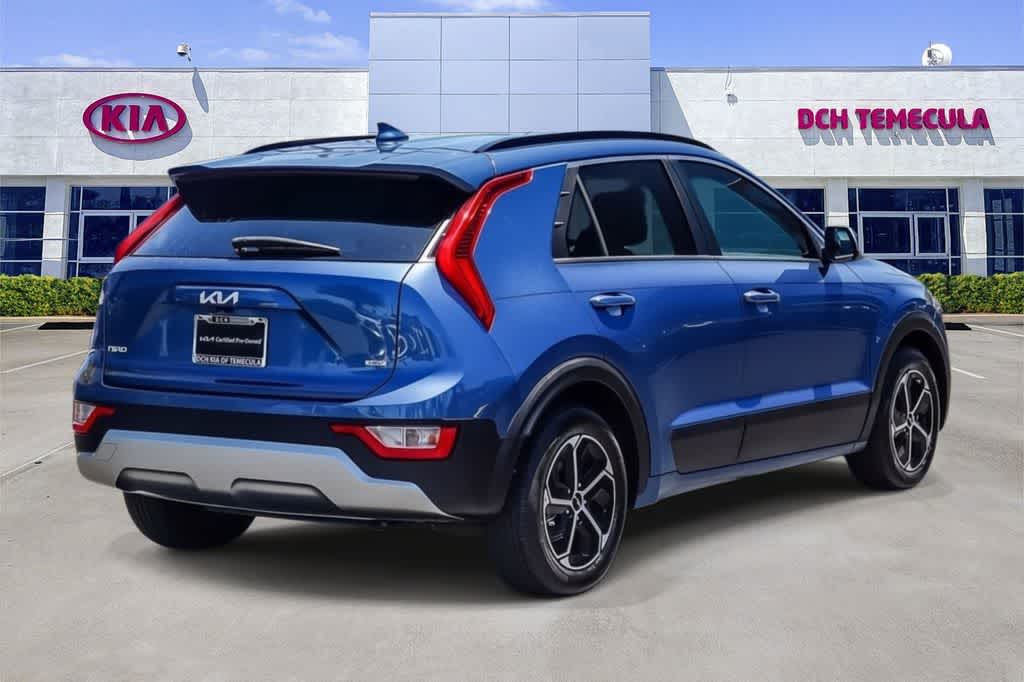 Thumbnail: 2023 Kia Niro - 4