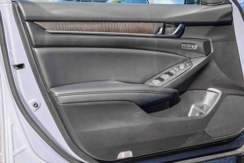 Thumbnail: 2022 Honda Accord - 19