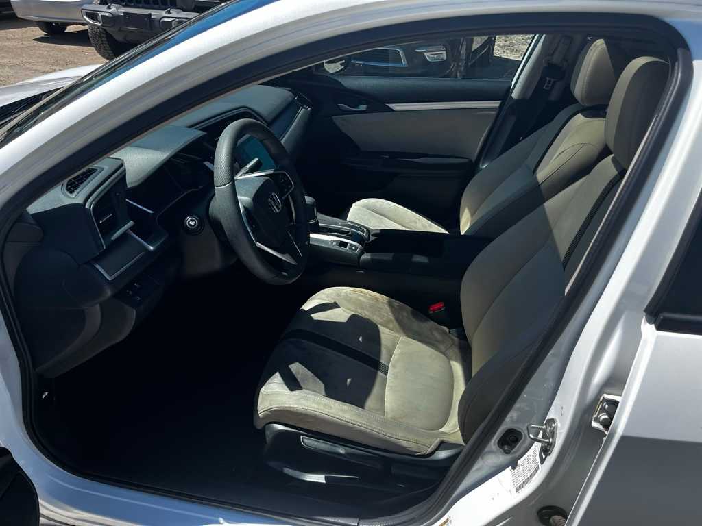 Thumbnail: 2016 Honda Civic - 18