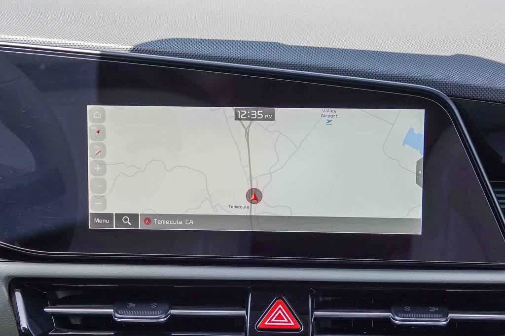 Thumbnail: 2023 Kia Niro - 13