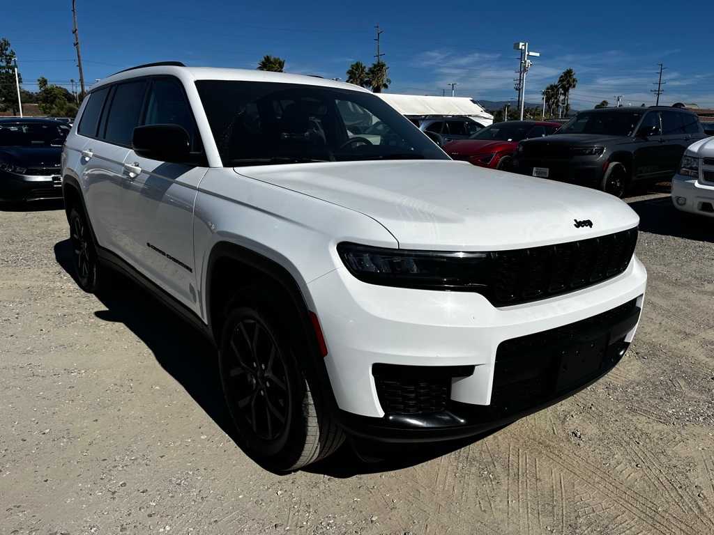 Thumbnail: 2024 Jeep Grand Cherokee L - 3