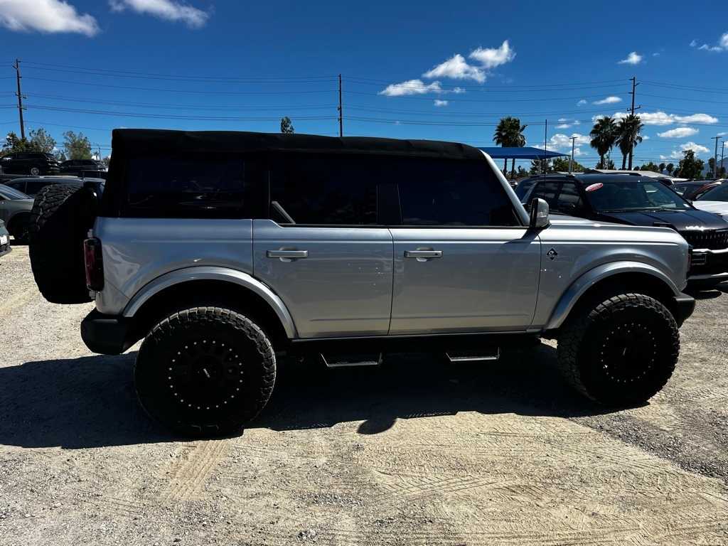 2022 Ford Bronco Base Big Bend Black Diamond Outer Banks photo 4