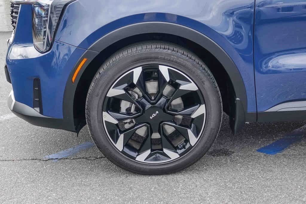 Thumbnail: 2024 Kia Sorento - 10