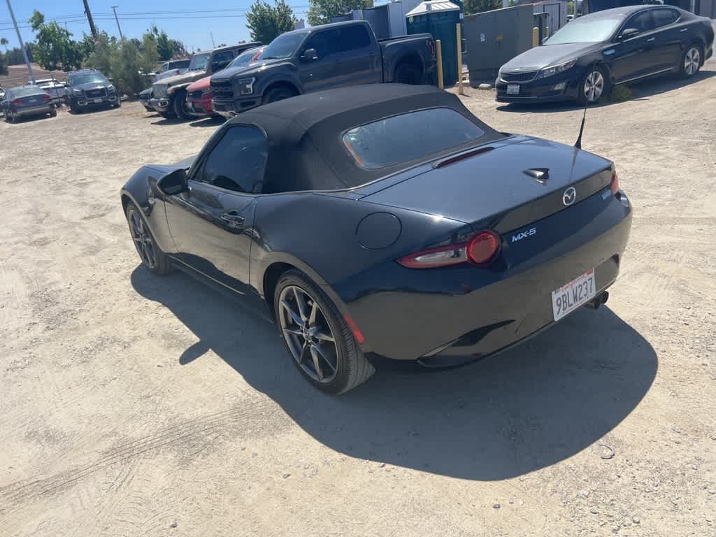 Thumbnail: 2016 Mazda MX-5 Miata - 7