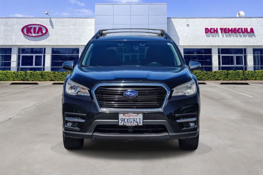 2019 Subaru Ascent Touring 7-Passenger photo 2