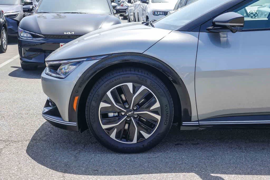 Thumbnail: 2024 Kia EV6 - 9