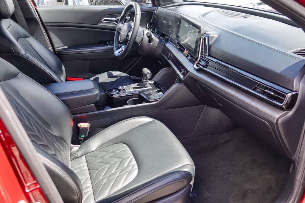 Thumbnail: 2023 Kia Sportage - 15