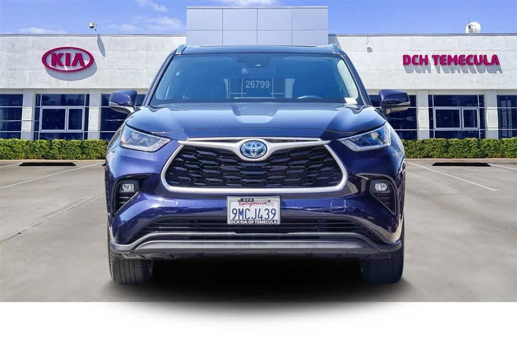 Used 2021 Toyota Highlander Hybrid XLE SUV