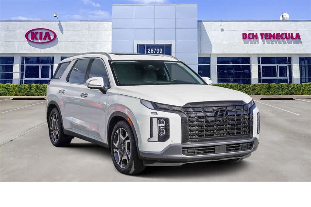 Thumbnail: 2023 Hyundai Palisade - 3