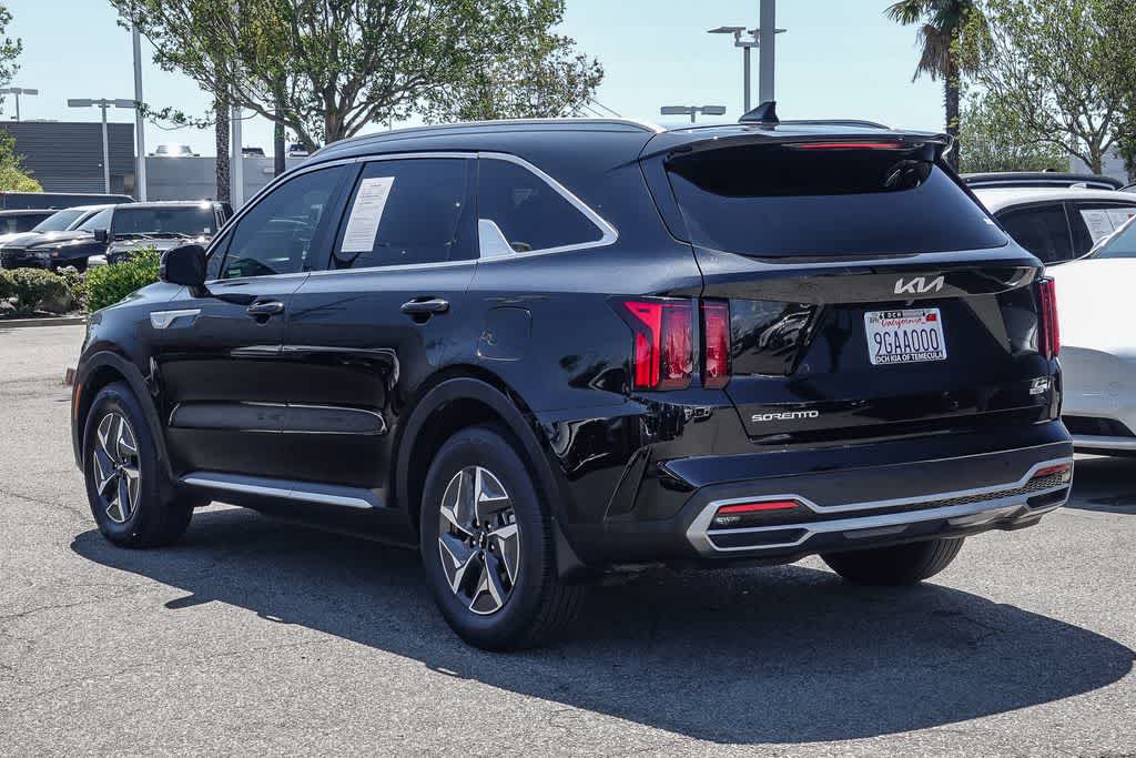 Thumbnail: 2023 Kia Sorento - 6