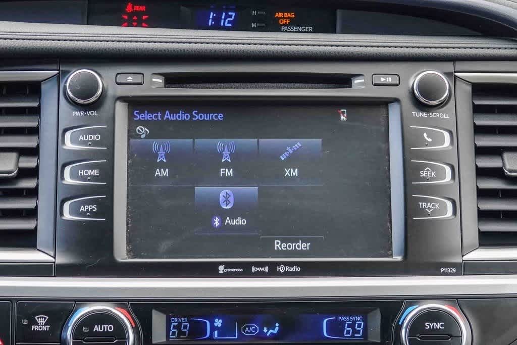 Thumbnail: 2017 Toyota Highlander - 13