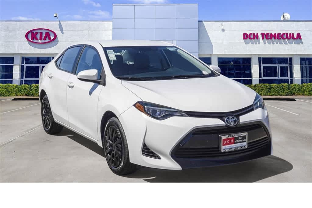 2017 Toyota Corolla LE 3