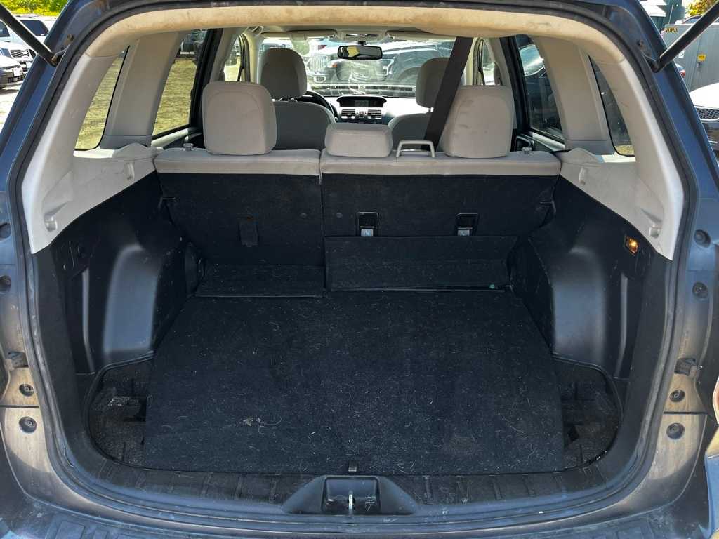 Thumbnail: 2015 Subaru Forester - 11