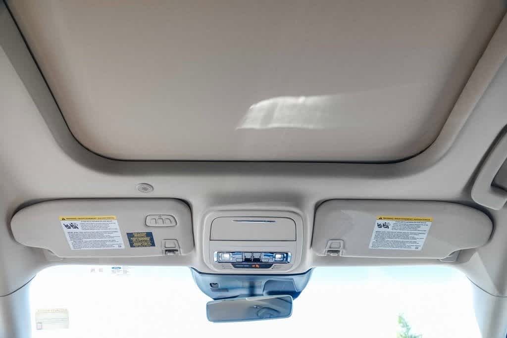 Thumbnail: 2020 Lincoln Corsair - 15