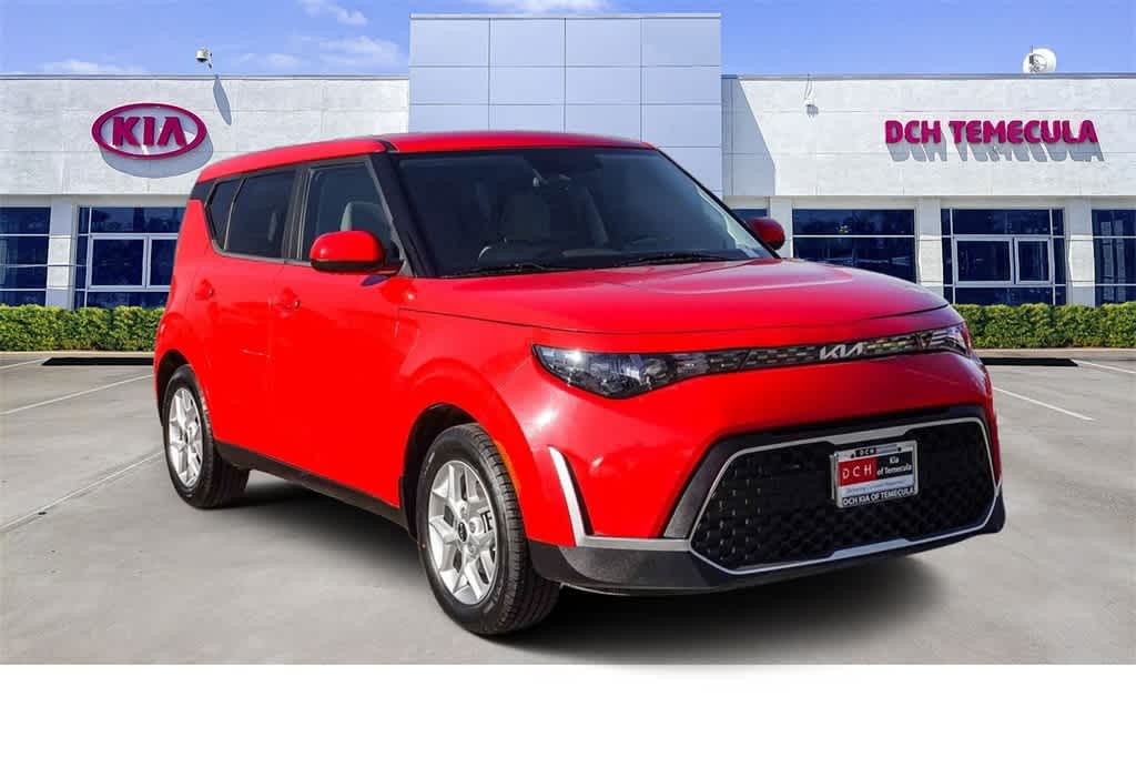 Thumbnail: 2023 Kia Soul - 3