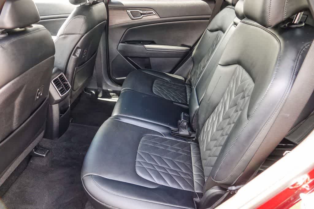 Thumbnail: 2023 Kia Sportage - 17