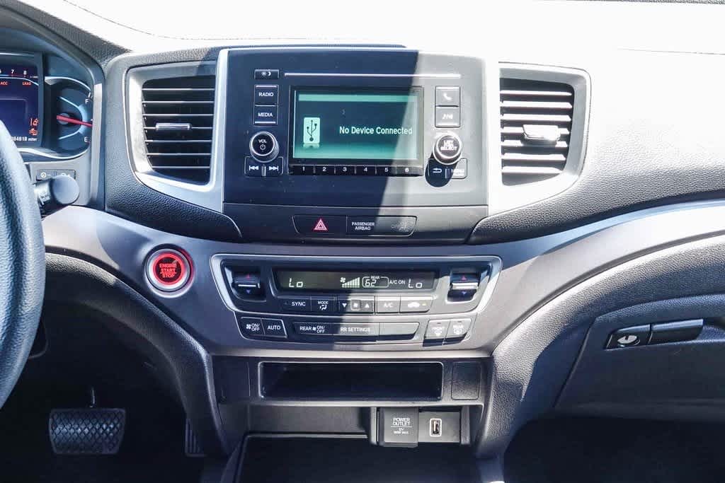 Thumbnail: 2019 Honda Passport - 12