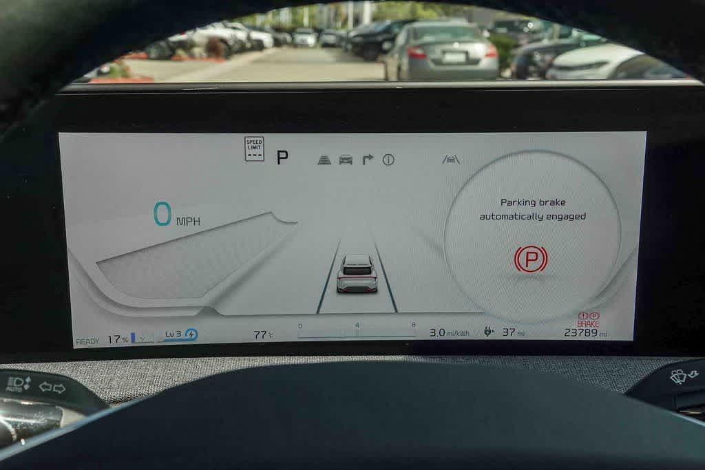 Thumbnail: 2024 Kia EV6 - 23