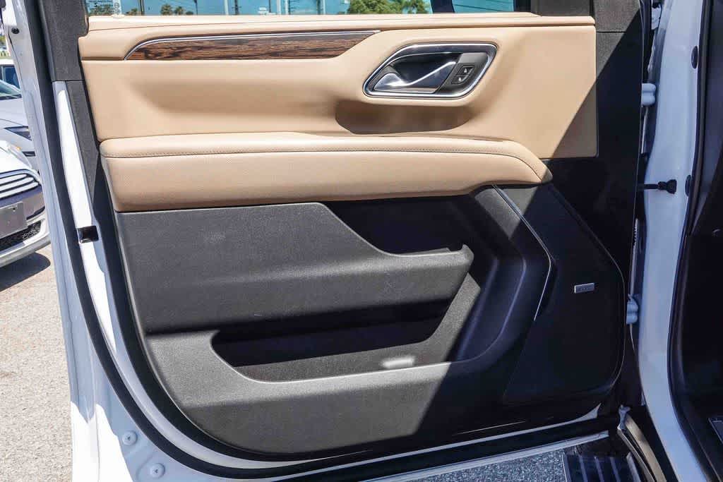 Thumbnail: 2022 Chevrolet Suburban - 19