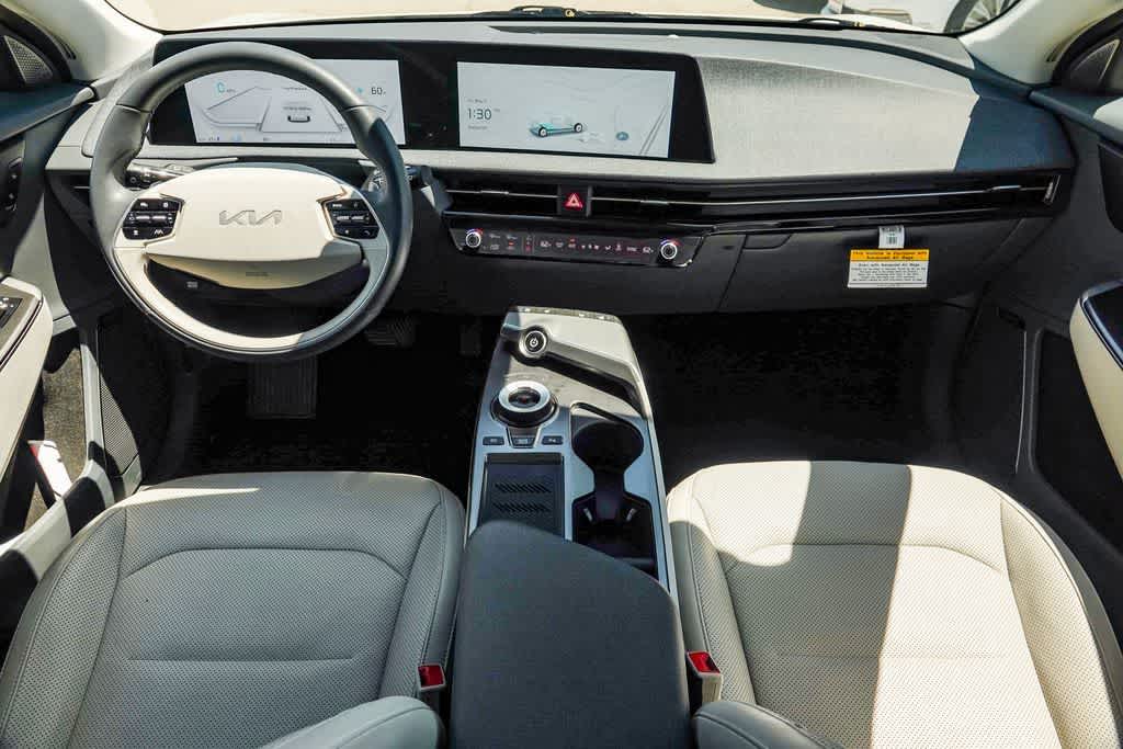 Thumbnail: 2024 Kia EV6 - 11