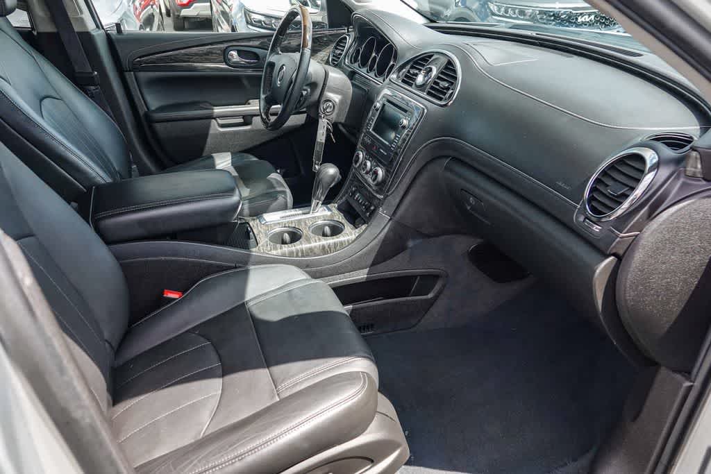 Thumbnail: 2013 Buick Enclave - 15