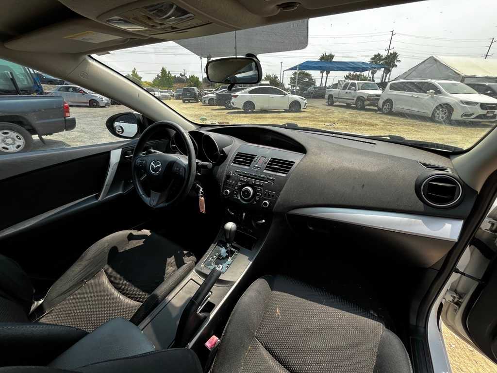 Thumbnail: 2012 Mazda Mazda3 - 20