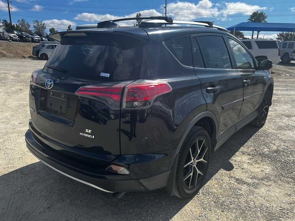 Thumbnail: 2017 Toyota RAV4 - 5