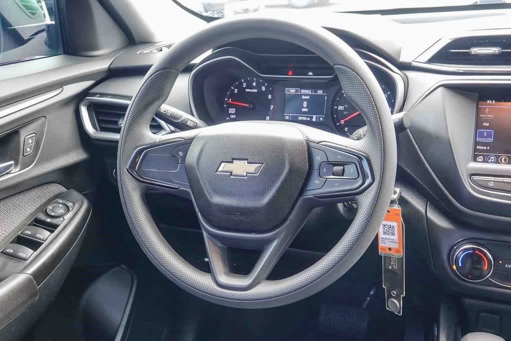 Thumbnail: 2021 Chevrolet TrailBlazer - 14
