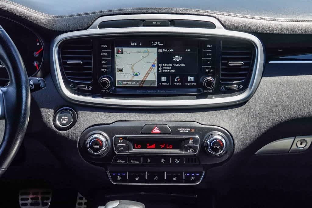 Thumbnail: 2019 Kia Sorento - 12