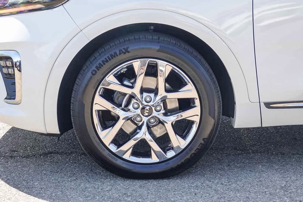 Thumbnail: 2019 Kia Sorento - 10