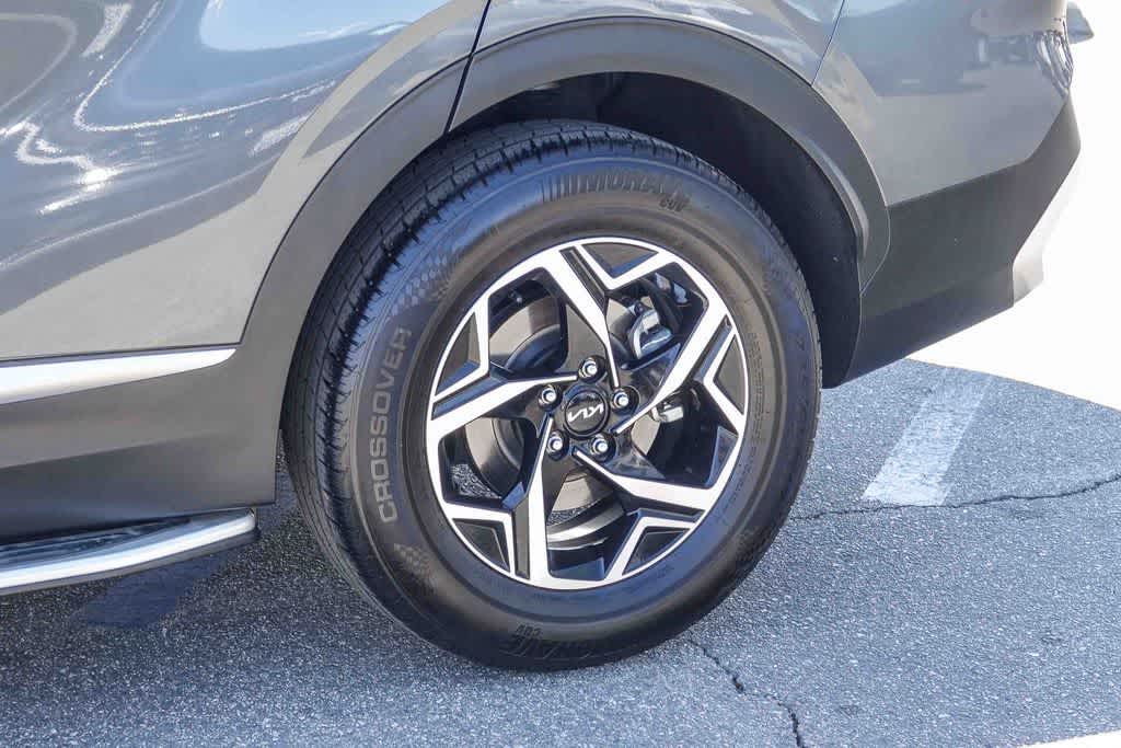 Thumbnail: 2023 Kia Sportage - 10