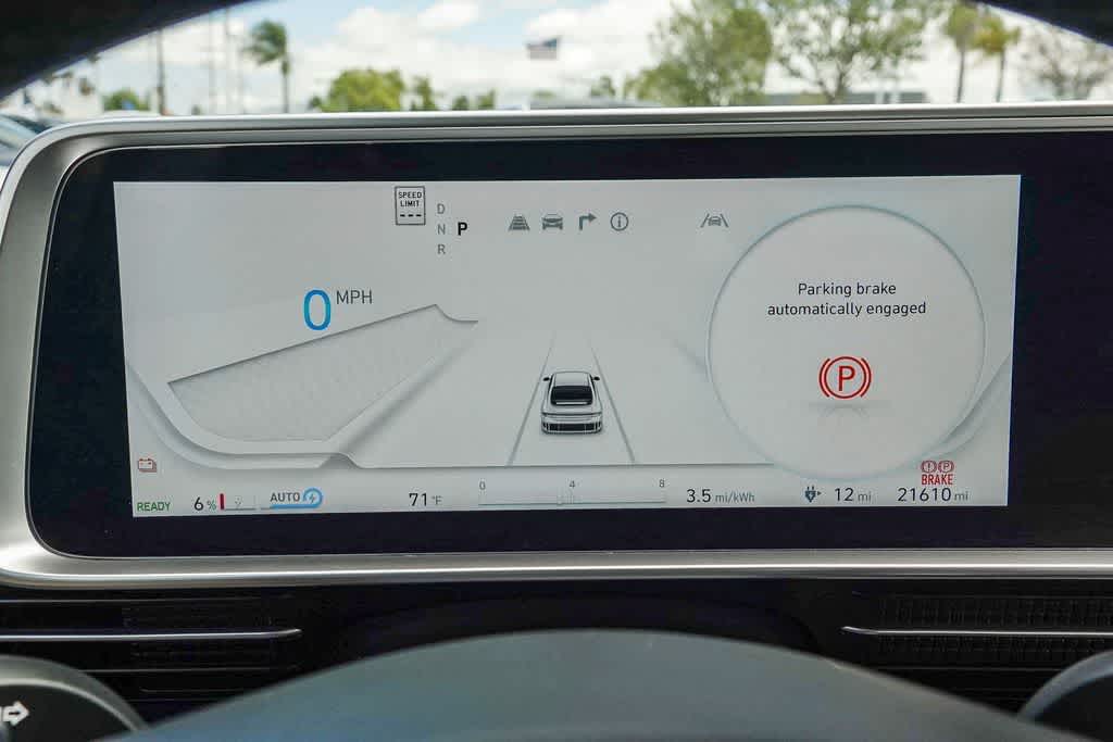 Thumbnail: 2023 Hyundai Ioniq 6 - 24