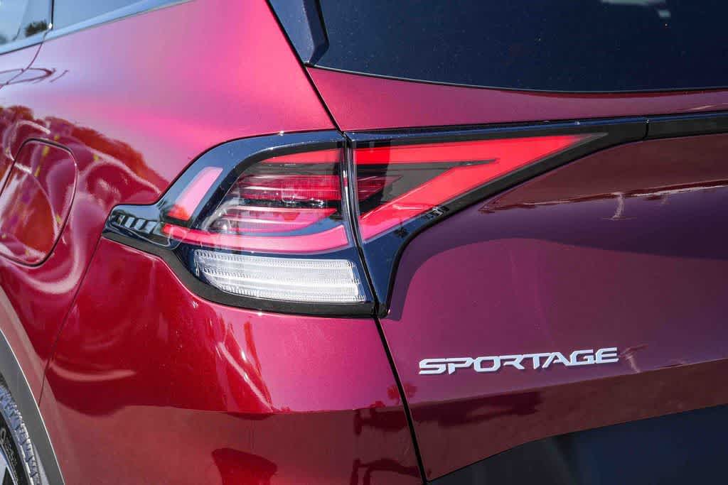Thumbnail: 2024 Kia Sportage - 7
