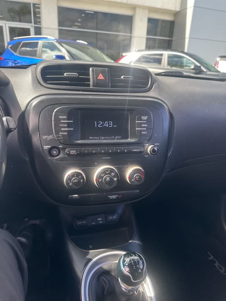 Thumbnail: 2018 Kia Soul - 3