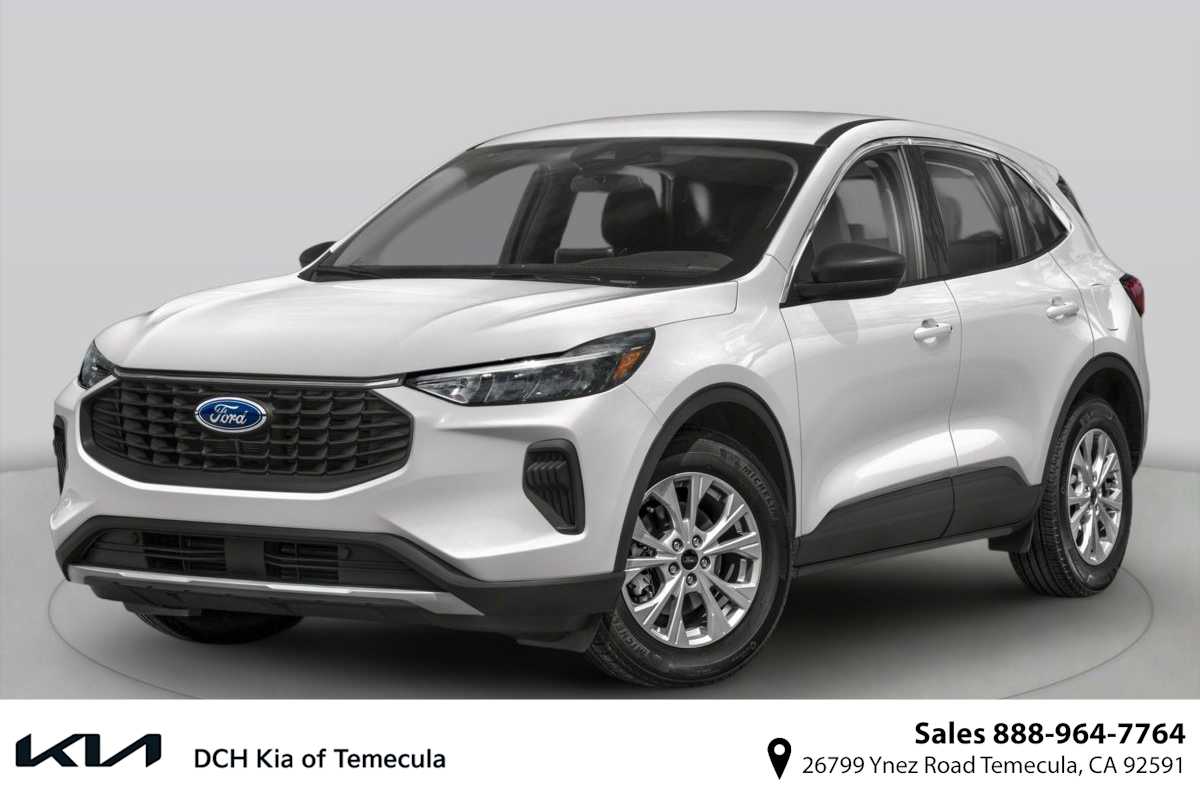 2023 Ford Escape ST-Line Select's photo