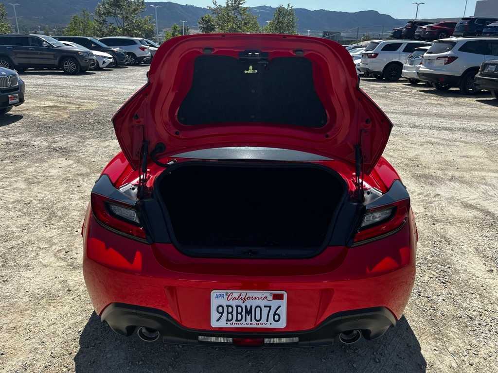 Thumbnail: 2022 Toyota GR86 - 10