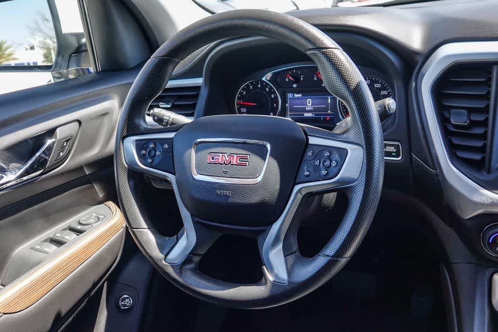 Thumbnail: 2023 GMC Acadia - 14